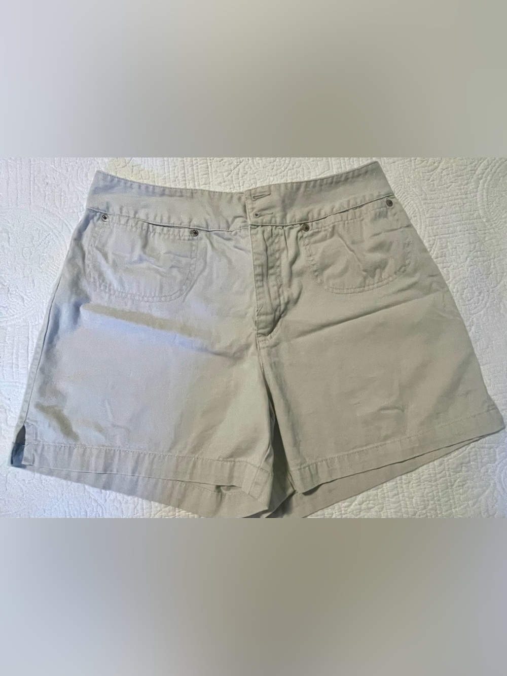 bill blass Women's High Waist Beige Shorts